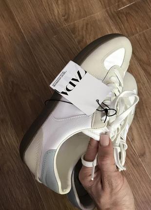 Класичні кросівки zara, 36 розмір