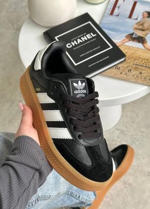 Adidas samba xlg black/white gum platform