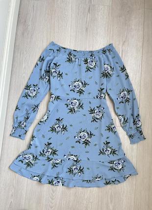 Блакитна міні сукня з квітковим принтом у розмірі s від divided