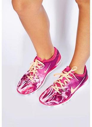 Бігові кросівки найки прогулянкові оригінал від nike free