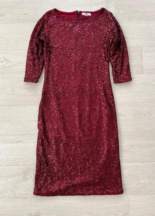 Жіноча бордова сукня в паєтках міді