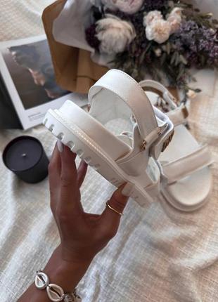 Шикарные женские босоножки сандали в стиле christian dior sandals white белые