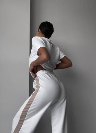 Стильний костюм з ведмедиком