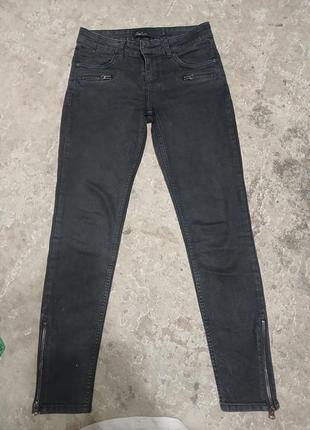 Джинси 2