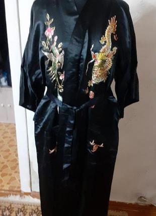 Халат-кимоно phoenix с вышивкой из натурального шелка.