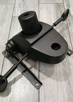 Мультиблок механизм качания 195×195мм для компюьтерного кресла.