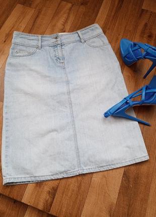 Светло- голубая женская джинсовая юбка