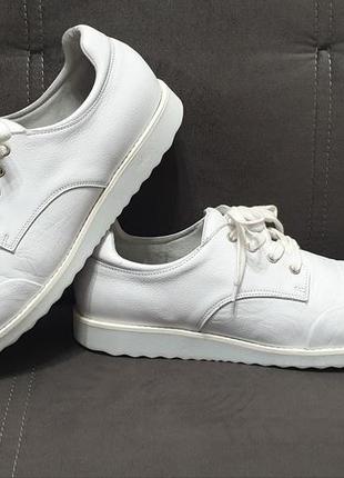 Шикарні чоловічі шкіряні туфлі від бренду з данії et al design. як нові