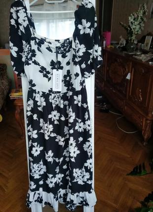Гарна літня сукня міді чорно-біла квітковий принт ,легка та вишукана ?