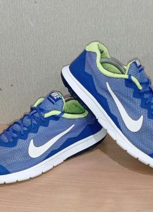 Кроссовки фирмы nike 44.5 размера