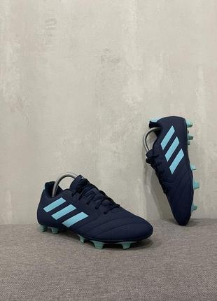 Футбольные бутсы копочки обуви сороконожки adidas