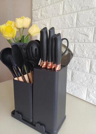 Набор кухонных принадлежностей 19 предметов с двойной подставкой разделочной доской набором ножей черный