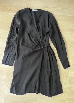 Елегантне чорне плаття