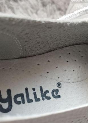 Детские закрытые туфли для девочки, 30-37рр