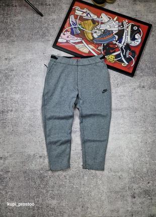 Спортивные штаны nike LTR tech fleece