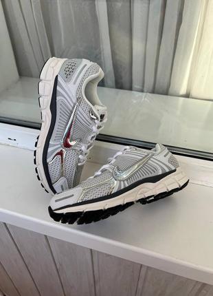 Nike zoom vomero 5 grey
