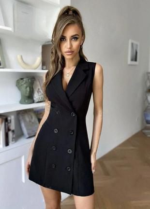 Классическое платье-пиджак черного цвета