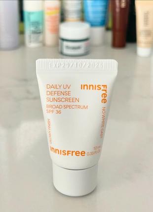 Сонцезахисний крем для обличчя широкого спектру дії, innisfree daily uv defense sunscreen