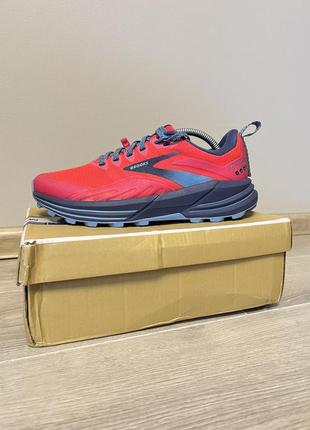 Brooks cascadia 16 оригінальні кросівки жіночі