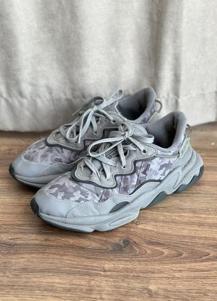 Кросівки adidas sign ozweego