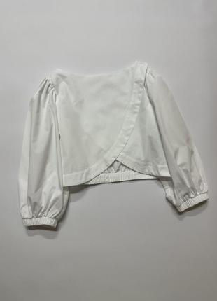 Белая нарядная блуза