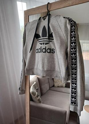 Кроп худи от adidas кофта