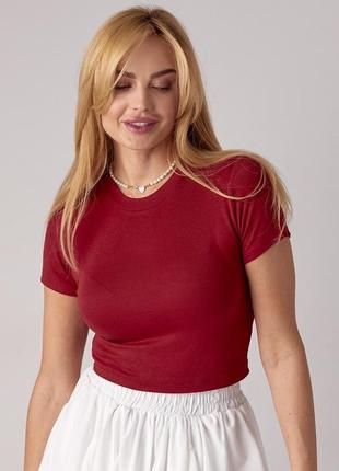 Бавовняна приталена коротка трикотажна футболка червона бордова