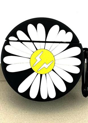 Чехол на airpods 1, 2 big hero daisy flower с карабином силиконовый матовый черный