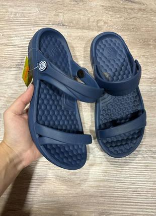 Резиновые шлепанцы сандалии joybees dance sandal navy