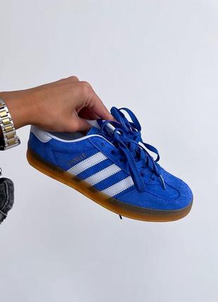 Розкішні жіночі кросівки adidas gazelle indoor collegiate blue сині