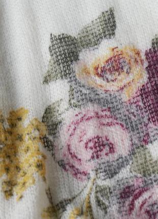 Брендовий светрик квіткові мотиви ніжний легккий джемпер від roman6 фото