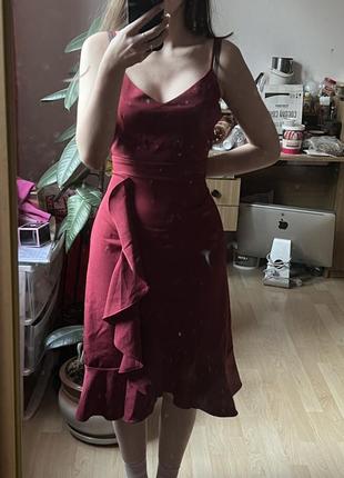 Платье длинное красное вечернее