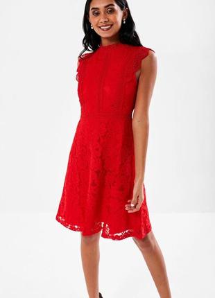 Платье нарядное красное гипюр кружево