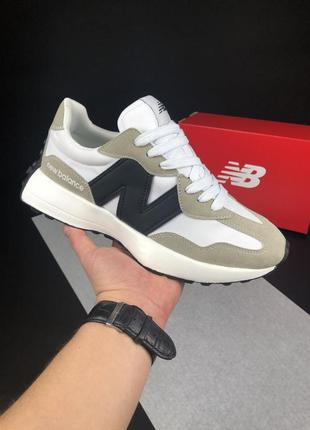 Мужские кроссовки new balance 327 beige black whitequess бежевого с черным и белым цветов