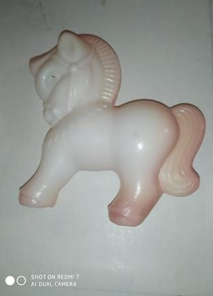 Детская игрушка лошадка пони коник ссср пластмассовая