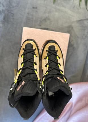 Високі кросівки анімалістичний принт брендові шкіряні