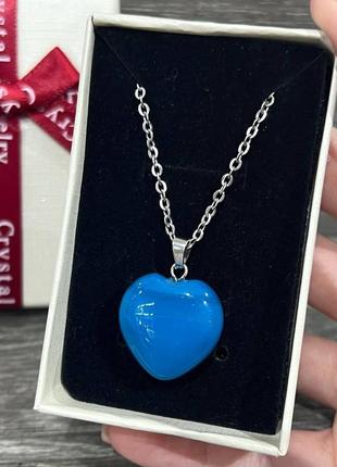 Подарок девушке натуральный камень голубой агат кулон в форме сердца 19 мм на ювелирной цепочке в коробочке