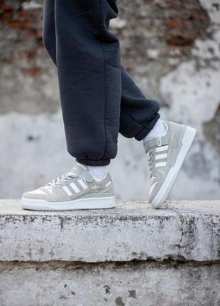 Жіночі кросівки adidas forum 84 low gray white