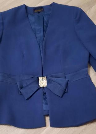 Шикарный женский пиджак известного итальянского бренда luisa spagnoli