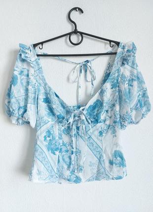 Блуза з квадратним вирізом у квітковий принт