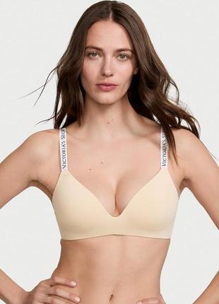 Бюстгальтер victoria's secret lightly lined wireless bra 70b бежевый