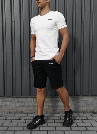 Чоловічий літній комплект reebok рібок футболки та шорти |