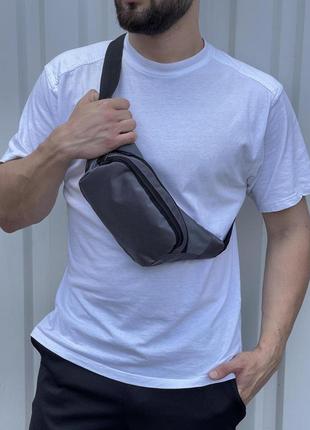 Чоловіча сумка бананка в сірому кольорі | поясна сумка через плече