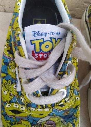 Кеды детские vans disney pixar 10
