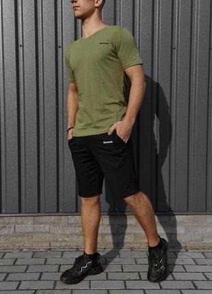 Чоловічий літній комплект reebok рібок футболка та шорти |