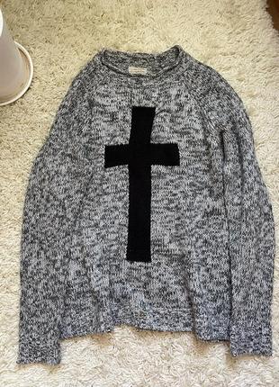 Сірий светр