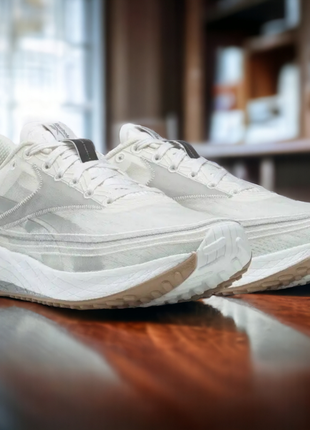 Кросівки reebok floatride energy 4(оригінал)43-28см.