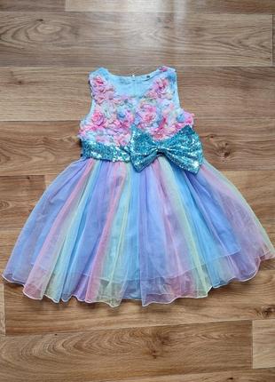 Невероятное разноцветное праздничное платье