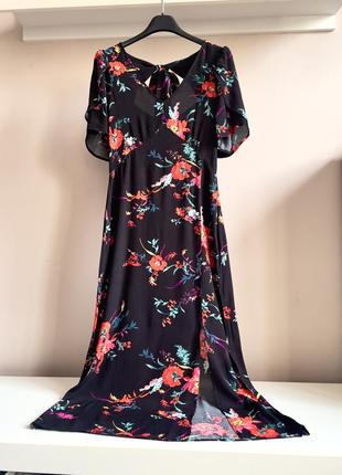 Натуральное черное цветочное платье