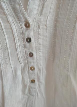Белая батистая рубашка, блуза